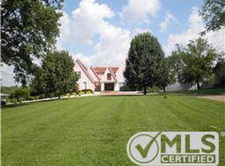 224 Lake Terrace Dr, Hendersonville, TN 37075