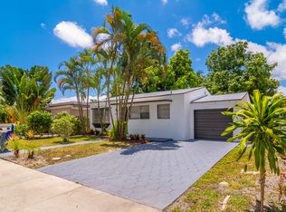 2538 Washington St, Hollywood, FL 33020