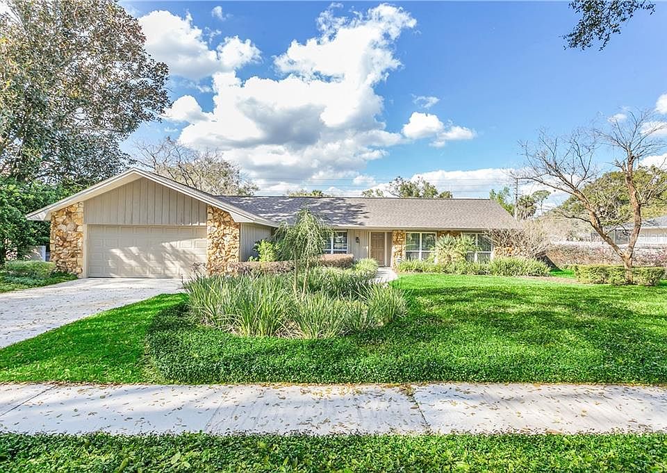 1st image of 1675 King Arthur Cir