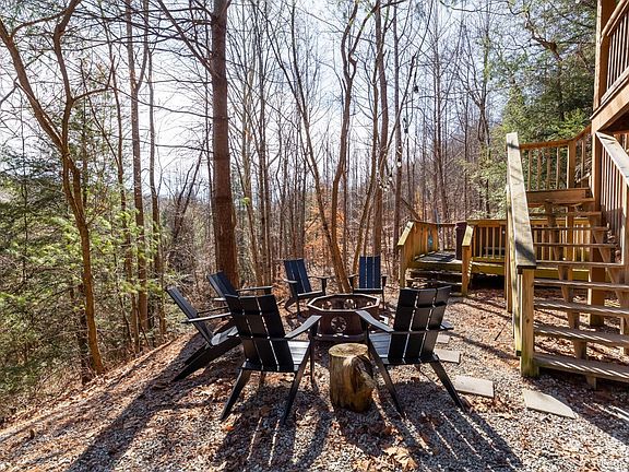 3rd image of 18591 Hockman Rd