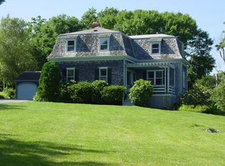 605 Paradise Ave, Middletown, RI 02842