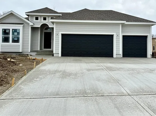 11805 N Wheeling Ave, Kansas City, MO 64156