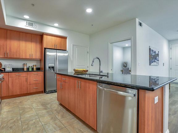 4th image of 2585 El Camino Real APT 207