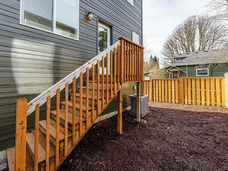 804 NW 7th Ave — Photo 36
