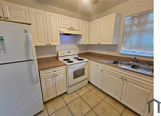 4160 NW 21st St #245-B — Photo 7