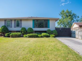 10 Manley Cres, Thorold, ON L2V4K3