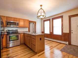 104 Winthrop St FLOOR 2, Woonsocket, RI 02895