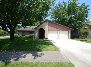 10103 Inwood Shadows St, Houston, TX 77088