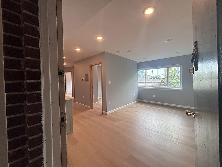 4936 Nash St NE #6 — Photo 23