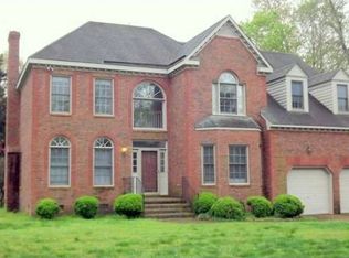 101 Janis Dr, Yorktown, VA 23692