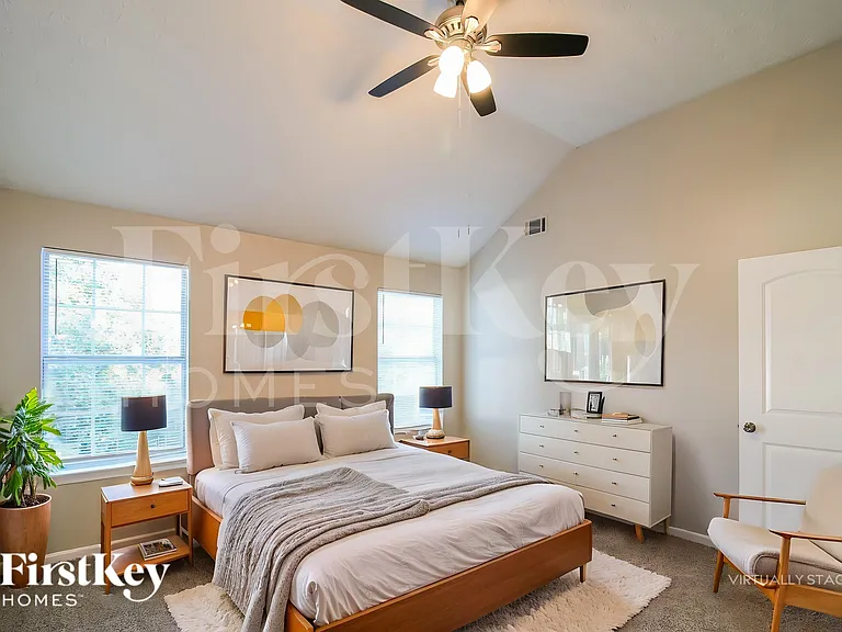 7424 Garnet Dr — Photo 12