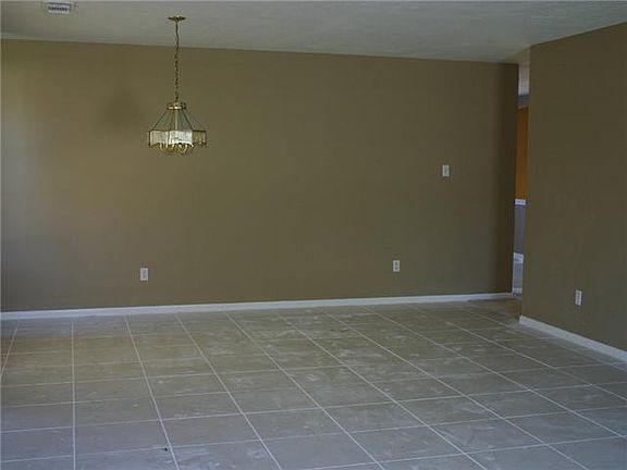 4th image of 2503 Tomsbrook Dr