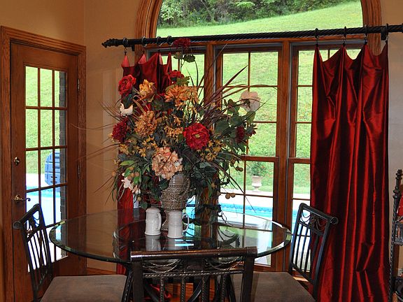 4th image of 139 Cedar Trace Dr