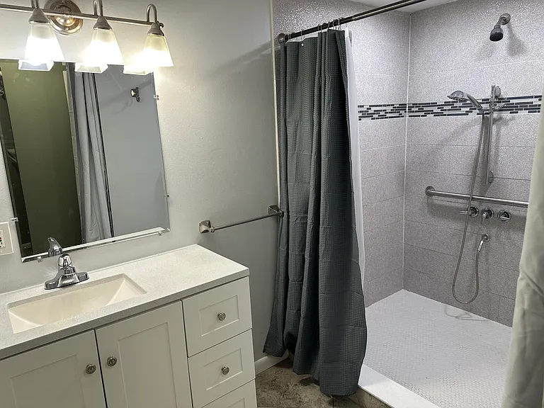 6315 Newtown Cir #15A1 — Photo 3