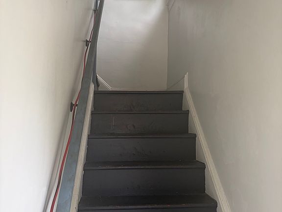 3rd image of 5112 Ardmore Way #1
