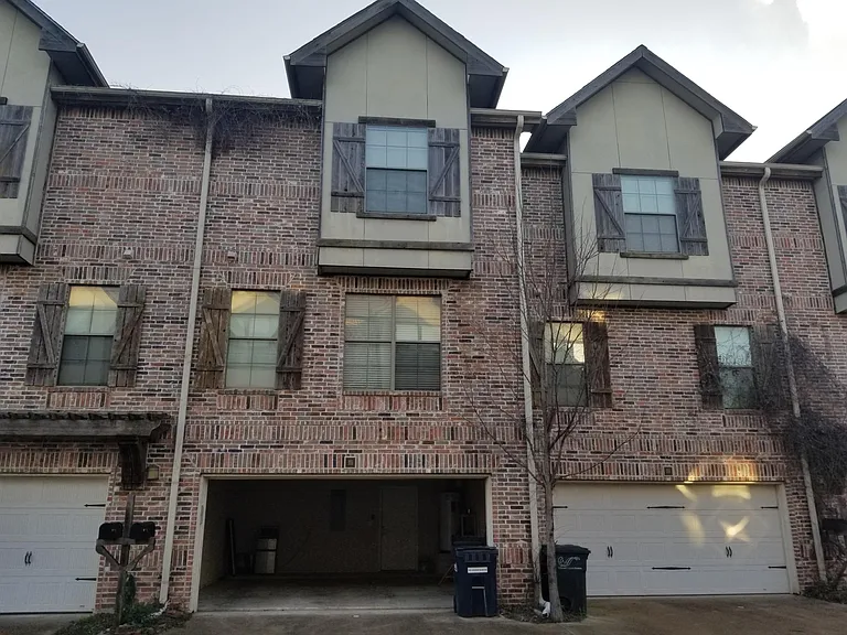 355 George Bush Dr E — Photo 3