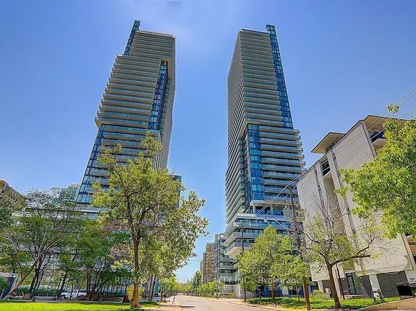 161 Roehampton Ave #2708, Toronto, ON M4P 0C8