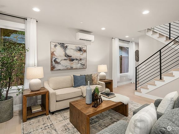 4th image of 10933 NE 133rd Street