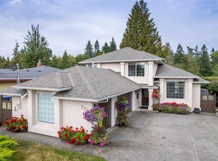 779 Mulholland Dr, Nanaimo, BC V9P 2K4