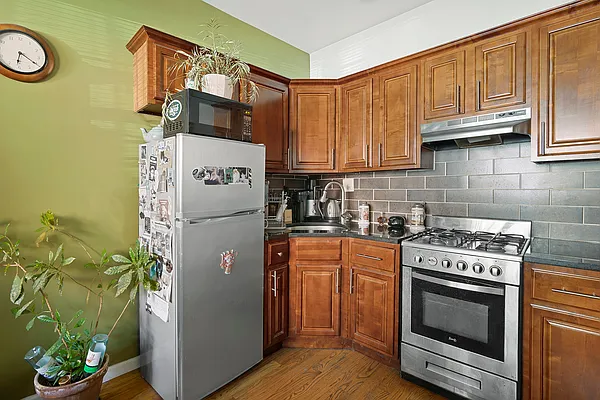 Rented by Compass | media 5