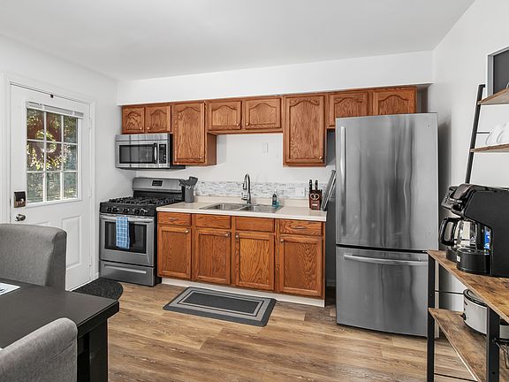2nd image of 3624 Pine Oak Ave SW #202