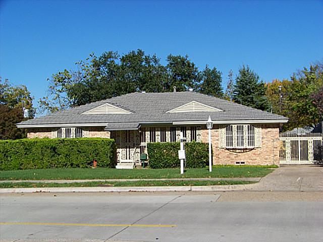 May 8 2011
