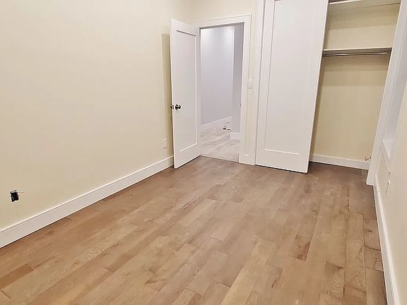4th image of 25-33 47th St #2R