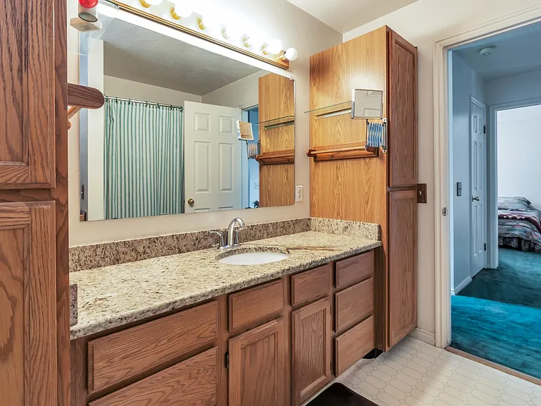 3563 E Wasatch Grove Ln — Photo 11