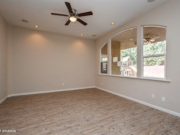4th image of 1927 N Madera Ct