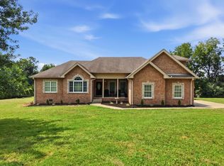375 Brummitt Rd, Castalian Springs, TN 37031