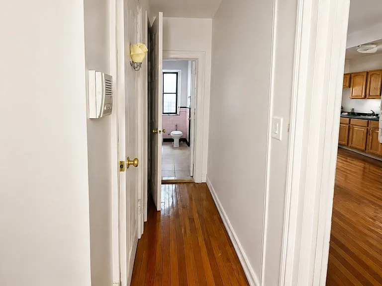 3175 Grand Concourse #3F — Photo 4