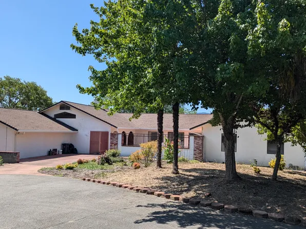 133 Tiffany Way, Grants Pass, OR 97526