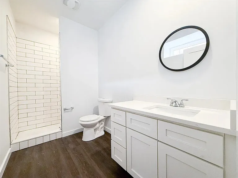 71 Perrin St #3 — Photo 12