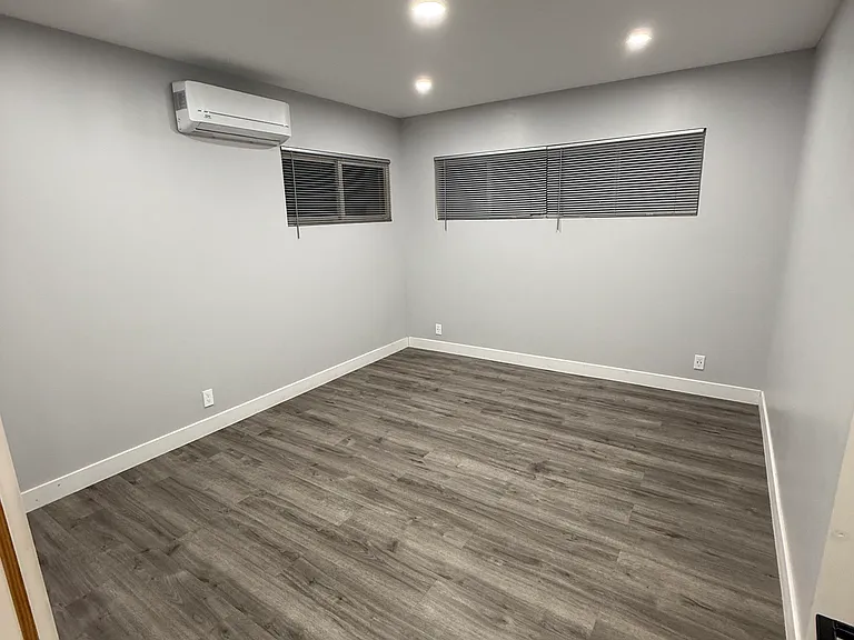 2321 W Avenue M4 — Photo 33