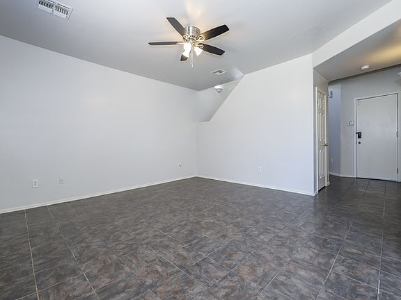 4th image of 3794 E Felix Blvd