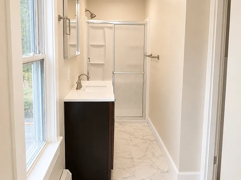 107 Franklin St #2 — Photo 5