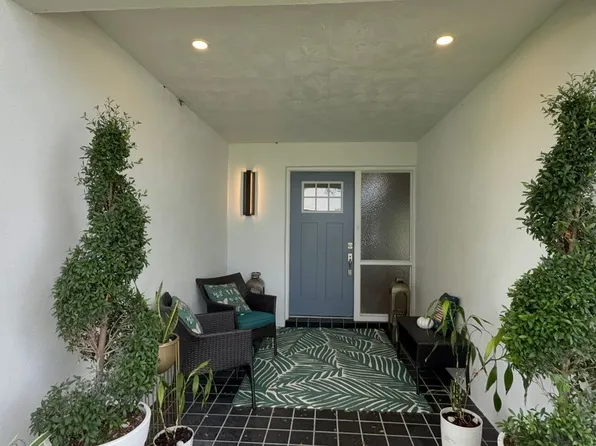 1995 Arvis Cir E, Clearwater, FL 33764