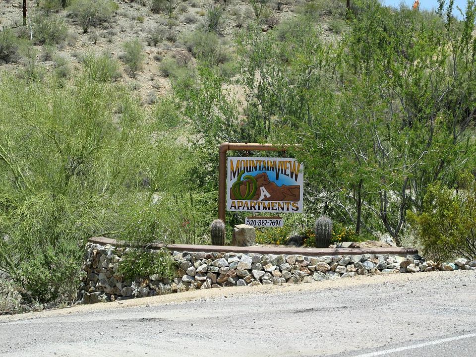 Mountain View Apartments