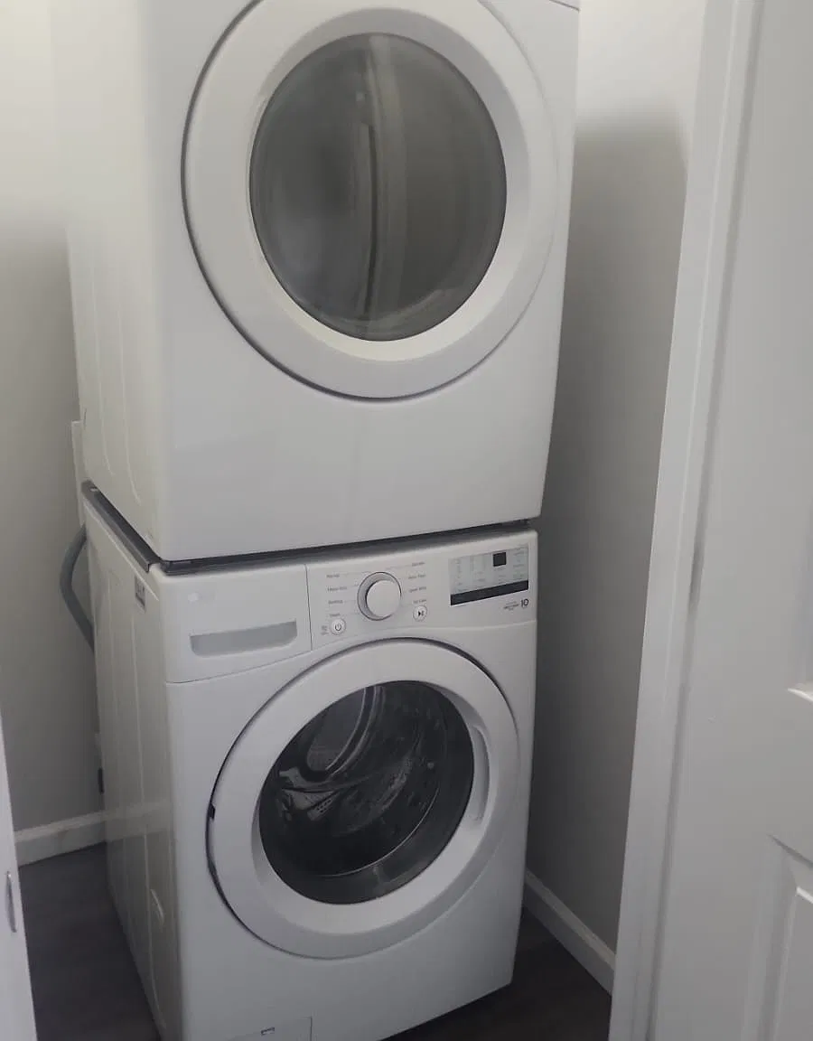 2 bed, $1,700 — Photo 1