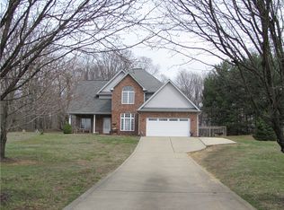 294 Spruce Ct, Martinsville, IN