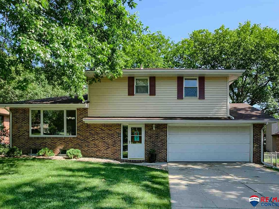 1st image of 6310 Oakridge Dr