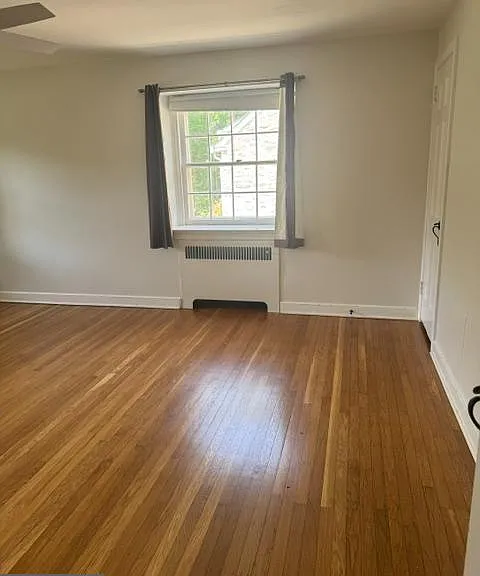 471 Athens Ave — Photo 30