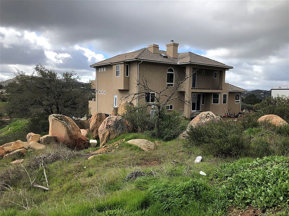 1st image of 20202 Deerhorn Valley Rd