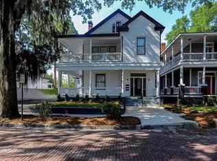 307 W 36th St #B, Savannah, GA 31401