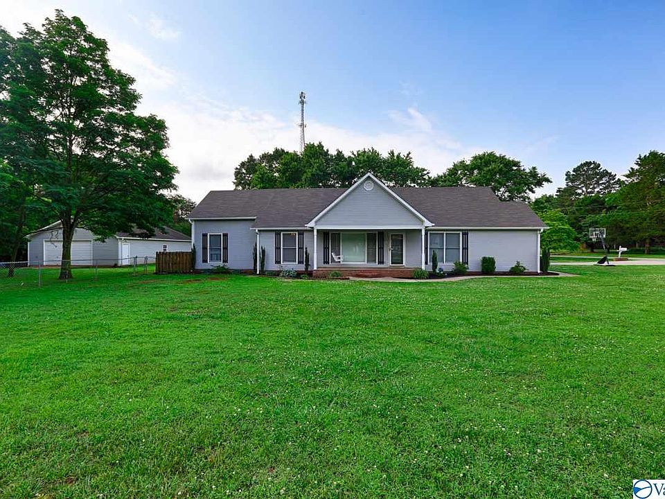 1st image of 106 Kristen Ln