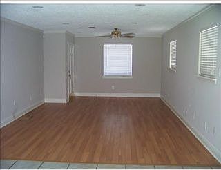 4th image of 2200 Pelitere Dr