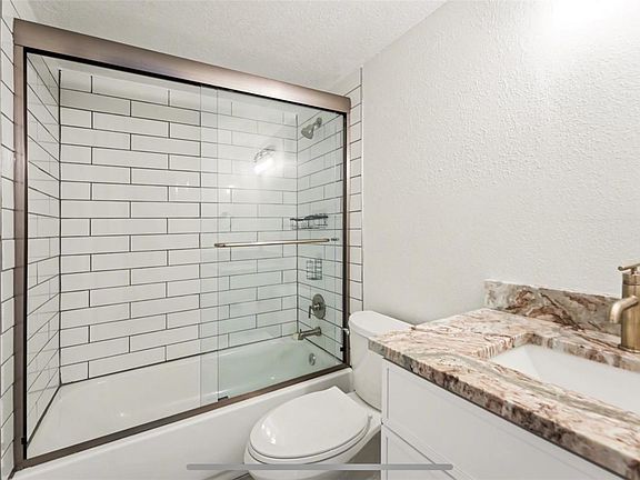5th image of 1640 Cape Hope Ave NE APT 4