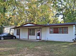 262 Crockett St, Lone Star, TX 75668