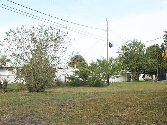4th image of 6387 Jordan St