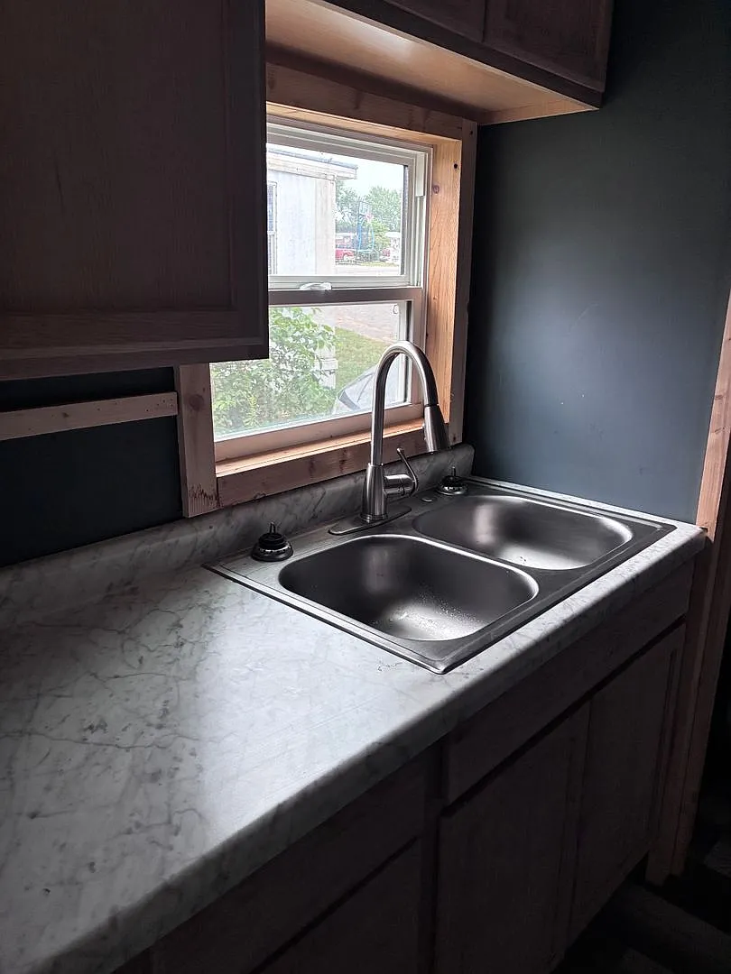 Available Now 1Bed / 1 Bath Mobile Home at Shadybrook Mobile Home Community — Photo 4